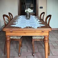Tavolo in legno