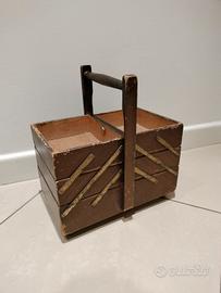 Scatola da cucito in legno