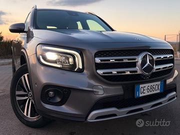 MERCEDES GLB