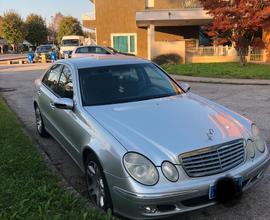 Mercedes E270