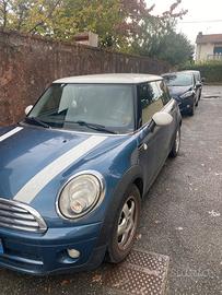 Mini Cooper 1600 anno fine 2009