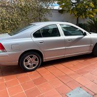 VOLVO S60 2.4 D5 Momentum BOLLO PAGATO FINO A GEN