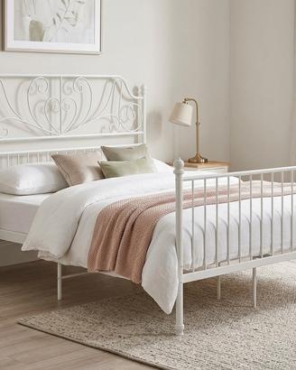 Letto in ferro battuto bianco 