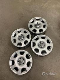 Cerchi Audi A3 16 pollici