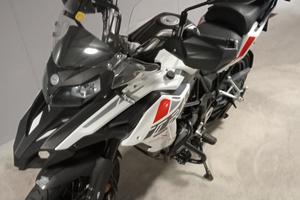Benelli trk502x