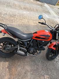 Ducati scrambler 400