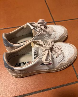 Scarpe autry