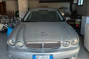 Jaguar X-Type 2.5 GPL