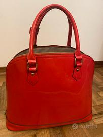 Borsa in vernice  mod. LV