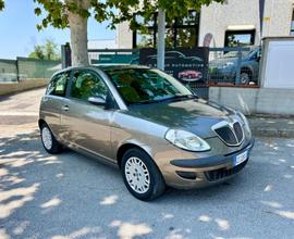 Lancia Ypsilon 1.2 Oro berlina 2 volumi - APPENA T