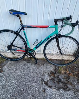 Bici da corsa bianchi