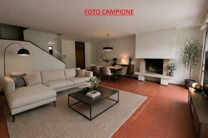 Villetta a schiera di 149 m² con 5 locali e box au