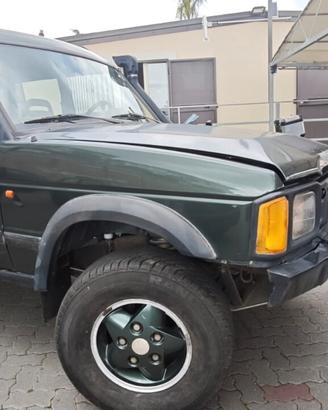 Land Rover Discovery 3.5i V8 5 porte