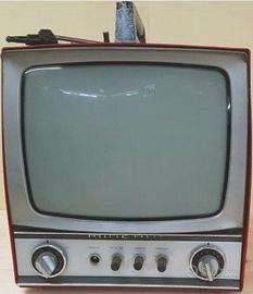 televisore Minerva e Taglierine