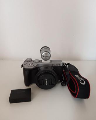 Canon eos m6