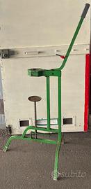 Tappatrice a leva in metallo per tappi in sughero