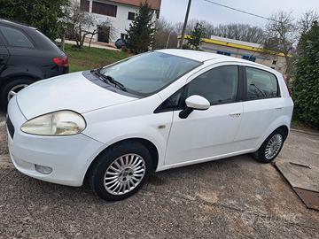 Fiat Grande Punto 1.3 Mjt 75 CV