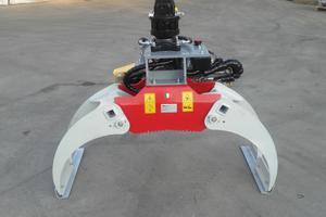 Pinza con motosega mod. tl100 mp-i