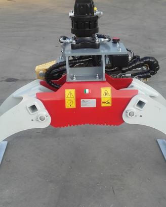 Pinza con motosega mod. tl100 mp-i
