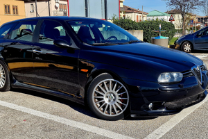 Alfa Romeo 156 3.2 V6 Sportwagon GTA selespeed