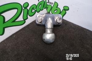 PIPA GANCIO TRAINO PER OPEL VIVARO C 2015