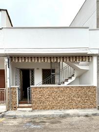 Trilocale vista mare