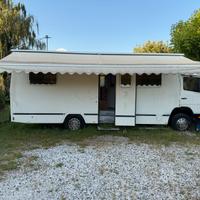 Motorhome uso speciale ufficio Mercedes 814