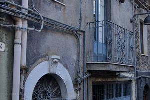 Appartamento sito a Bronte