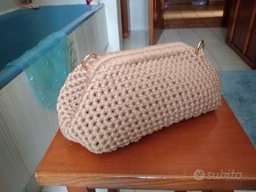 Borsa clutch grande 30x14 fettuccia color cammello