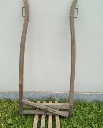 stanghe antiche in legno con timone e ferramenta
