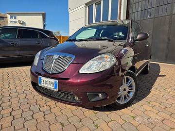 Lancia Ypsilon 1.4 Oro Ecochic GPL
