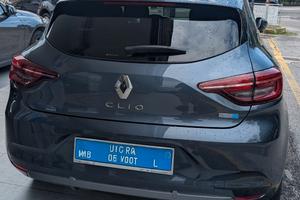 RENAULT Clio Full Hybrid E-Tech - R.S. Line