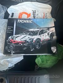 porche in lego ancora da assemblare e aprire