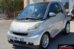 Smart ForTwo 800 33 kW coupé pure cdi