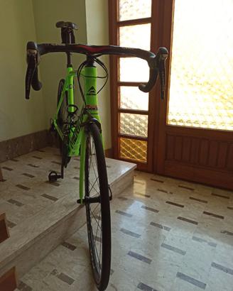 Bici da strada Merida