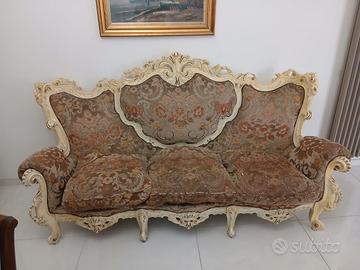 Divano e poltrone in stile barocco veneziano