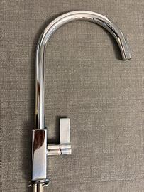 Miscelatore per cucina Gessi cromato.