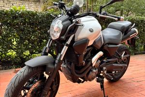 Yamaha MT-03 660