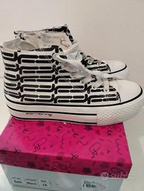 Sneakers Fornarina n. 34