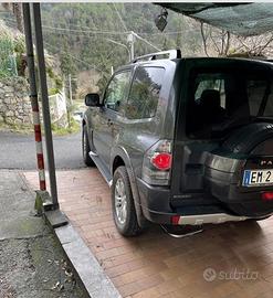 Mitsubishi Pajero v80 200 cv 2012 full optional 