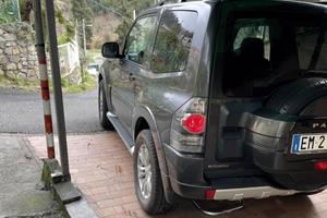 Mitsubishi Pajero v80 200 cv 2012 full optional 