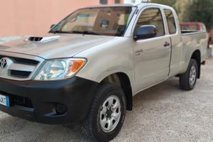 Toyota Hilux 2.5 D-4D 4WD Extra Cab PICK UP