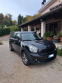 MINI One D Coutryman per NEOPATENTATI