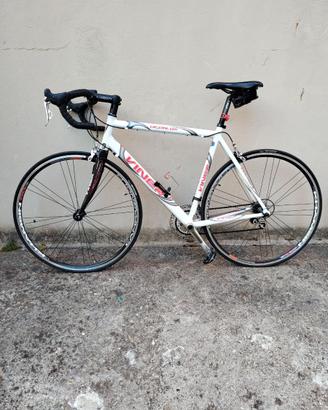 Due biciclette da corsa