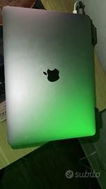 mc book air 13 pollici m1