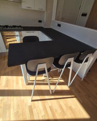 Cucina con penisola