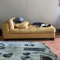 Divanetto pelle inglese