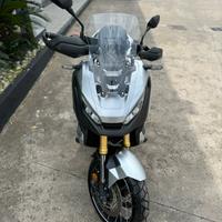 X-adv 750