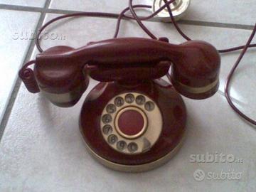 Telefono antico