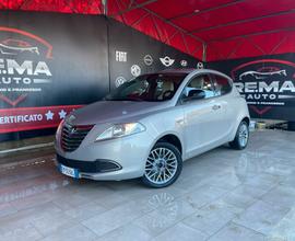 Lancia Ypsilon 1.2 69 CV 5 porte Platinum
